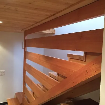 Chalet Sunny Meadows Шале Кран-Монтана